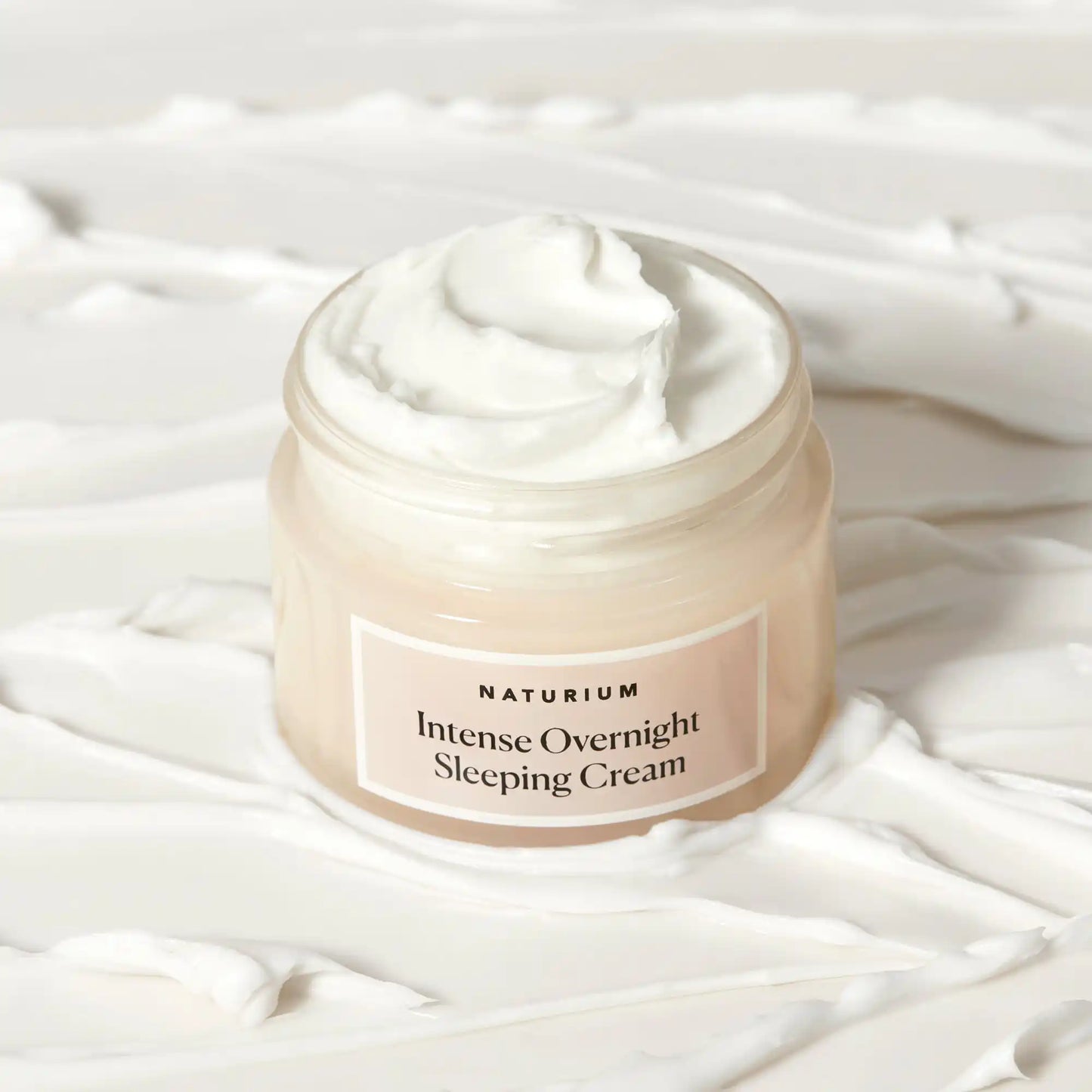 intense-overnight-sleeping-cream-z1 sleepingcream_0880-crop_1.webp